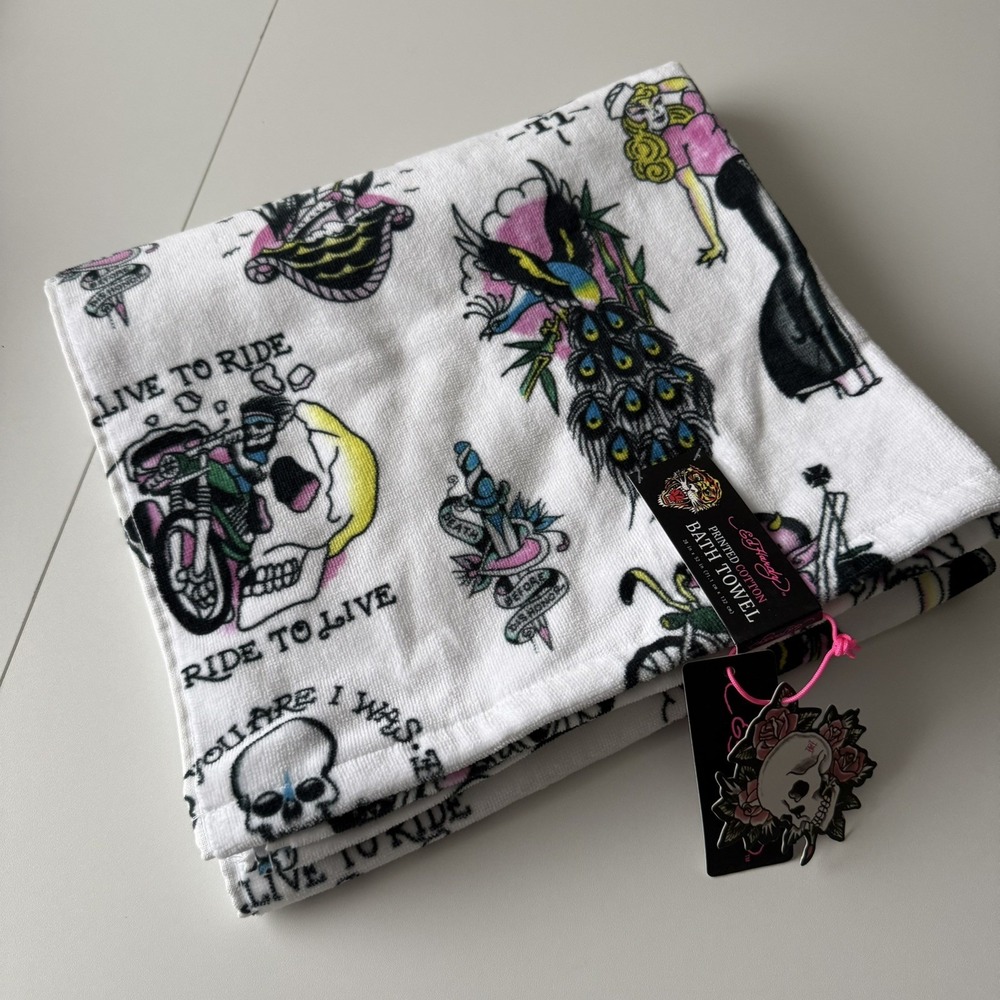 NEW Ed Hardy 1 Bath Towel Tattoo Skull Woman Peacock Eagle Motorcycle 28"x52"